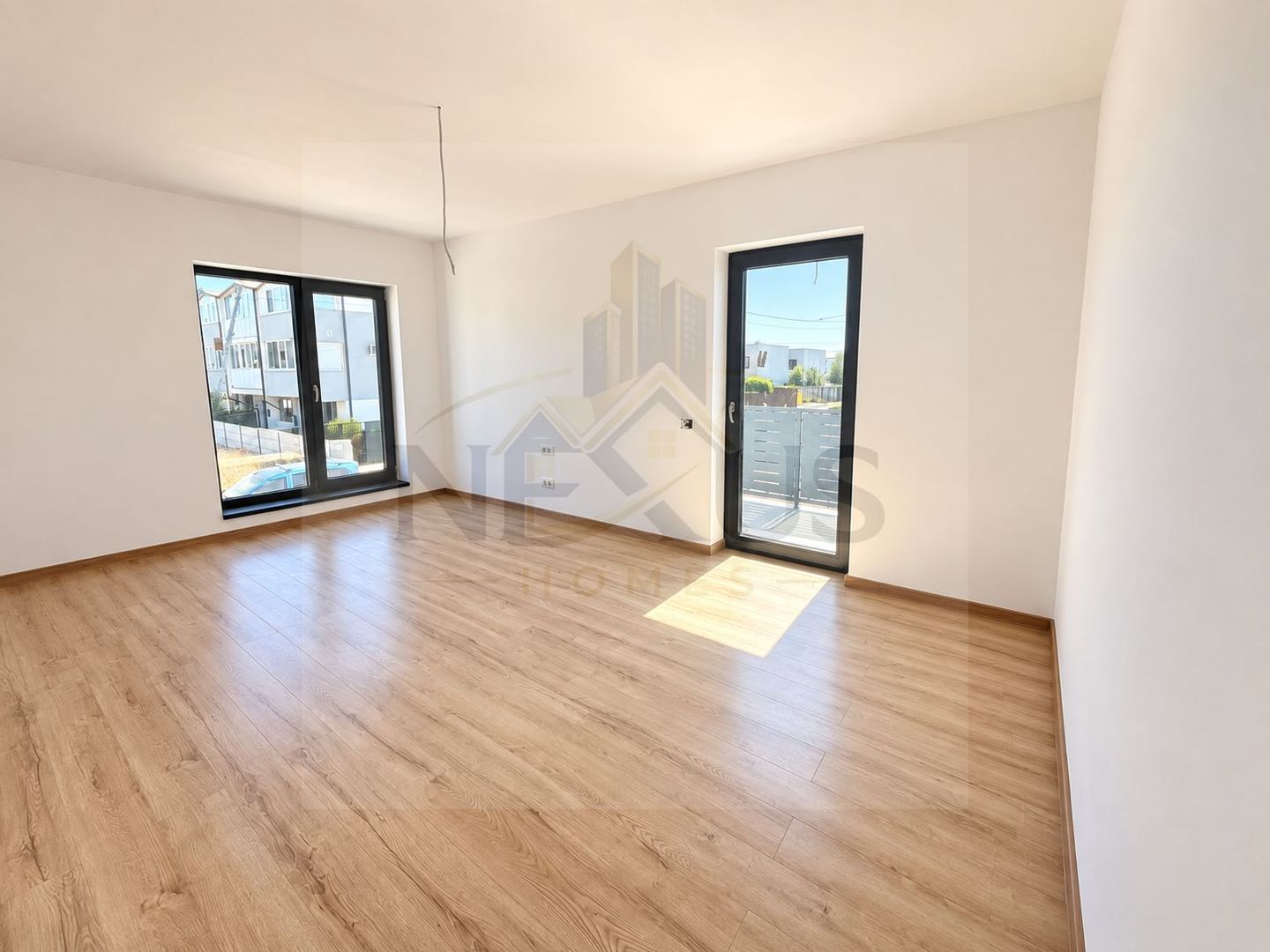 Vilă tip Duplex-Comuna Berceni  - strada Miorița - Finisaje premium - Poză 8