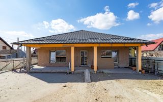 Casa/Vilă de vânzare, Letea Veche, Bacău - Poză 1