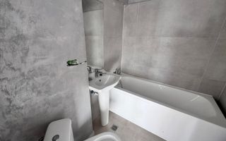 AP. 4 CAMERE - PARCARE INCLUSA, CENTRALA PROPRIE, TERASA 32 MP - Poză 5