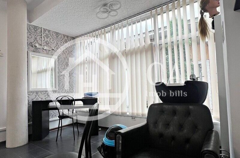 Spatiu comercial de vanzare in zona Rogerius, Oradea - Poză 3