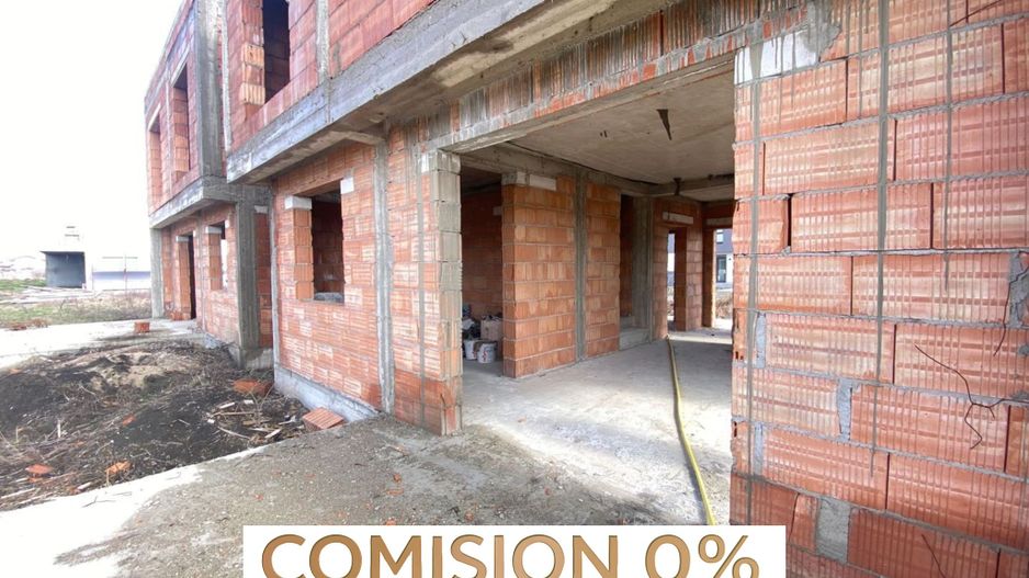 COMISION 0, CASĂ LA ROSU IN SACALAZ, 5 Camere, 107mp Utili, 300mp Teren - Poză 1