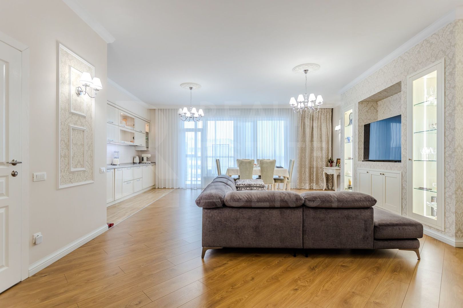 Vânzare apartament, 3 camere, Coliseum Palace - Poză 4