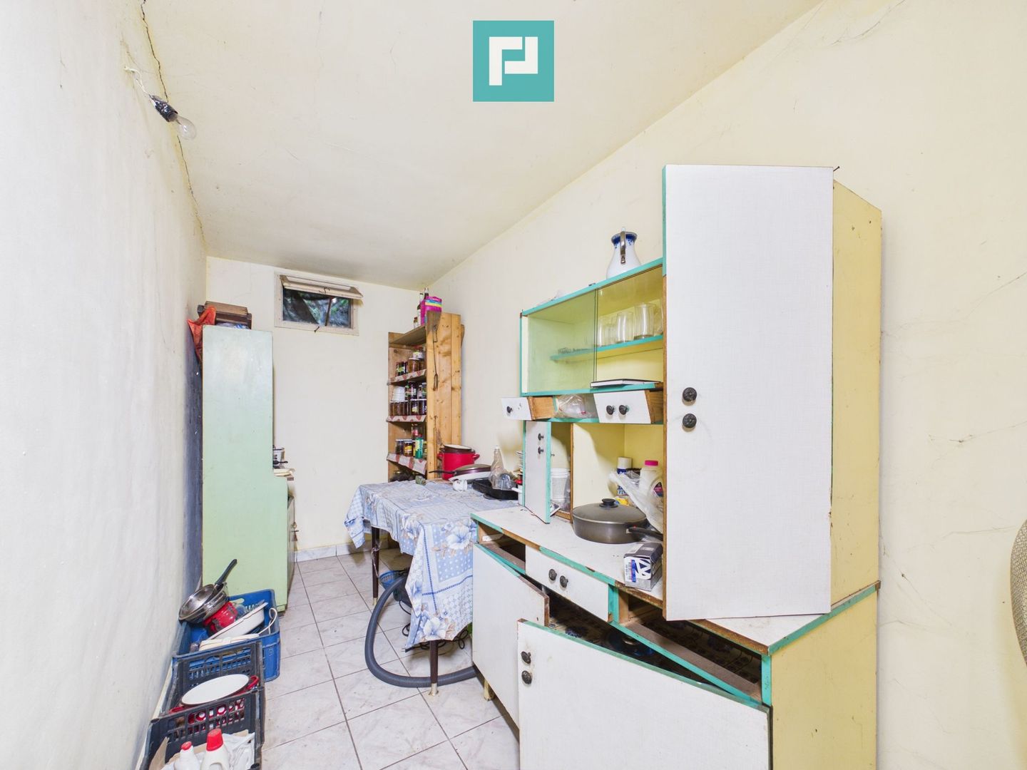 Casa cu multiple destinatii in Galsa - Poză 24