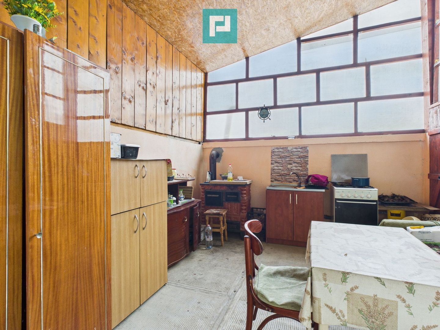 Casă cu 3 camere și teren generos, Pâncota - Poză 15