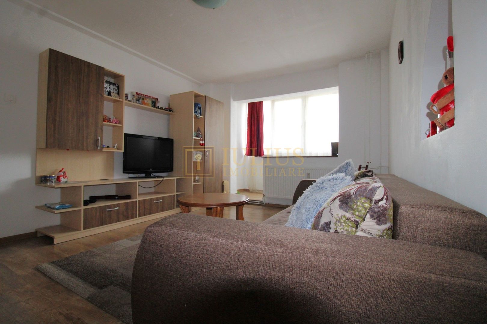 3 camere| Circumvalatiunii - la doar 5 min de Iulius Mall | balcon inchis| - Poză 2