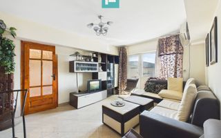 Apartament cu 3 camere, în orașul Sebiș, Arad - Poză 2