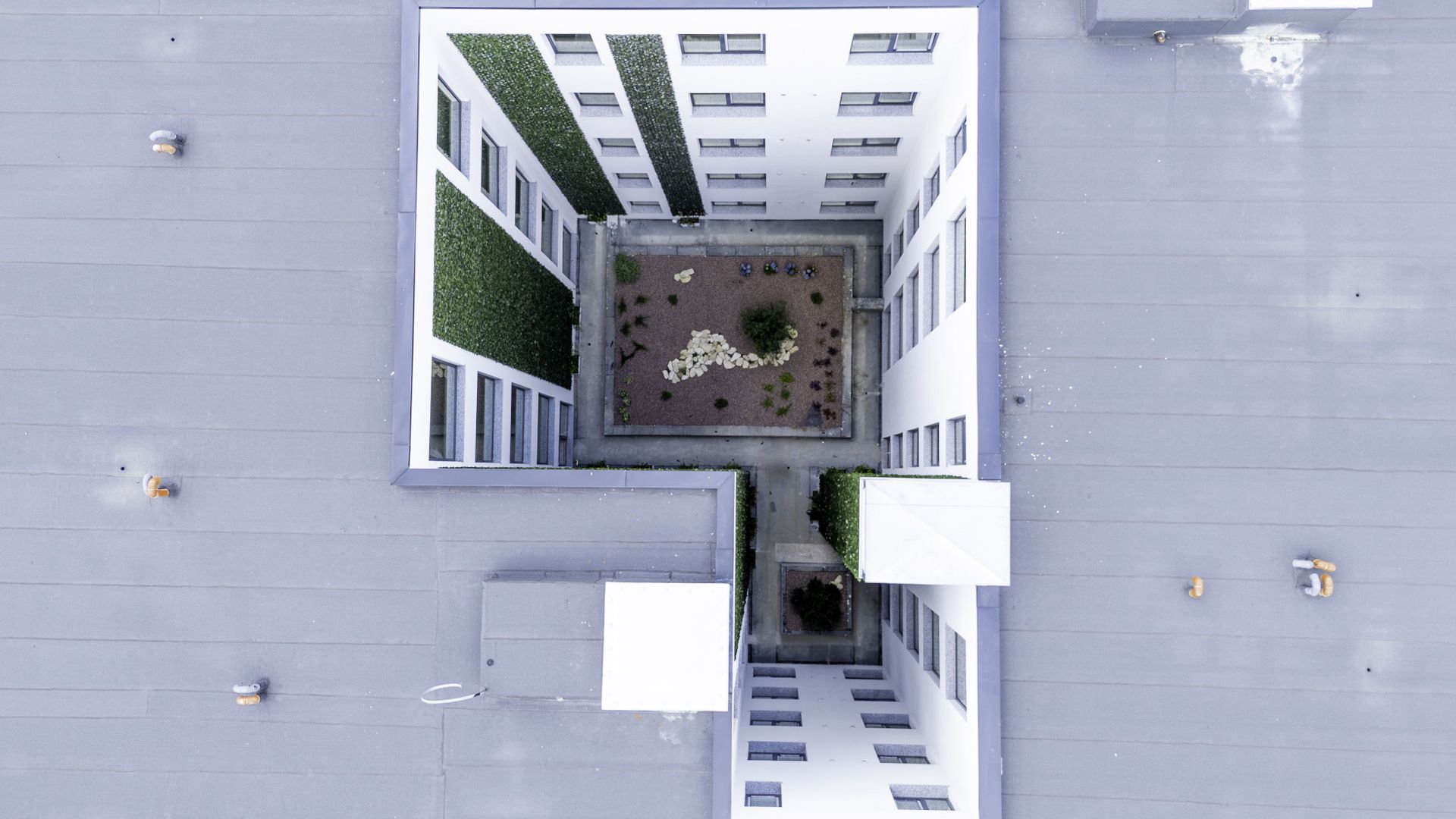 Tomis Nord - Vanzare apartament decomandat cu 2 camere,  bloc nou. - Poză 9