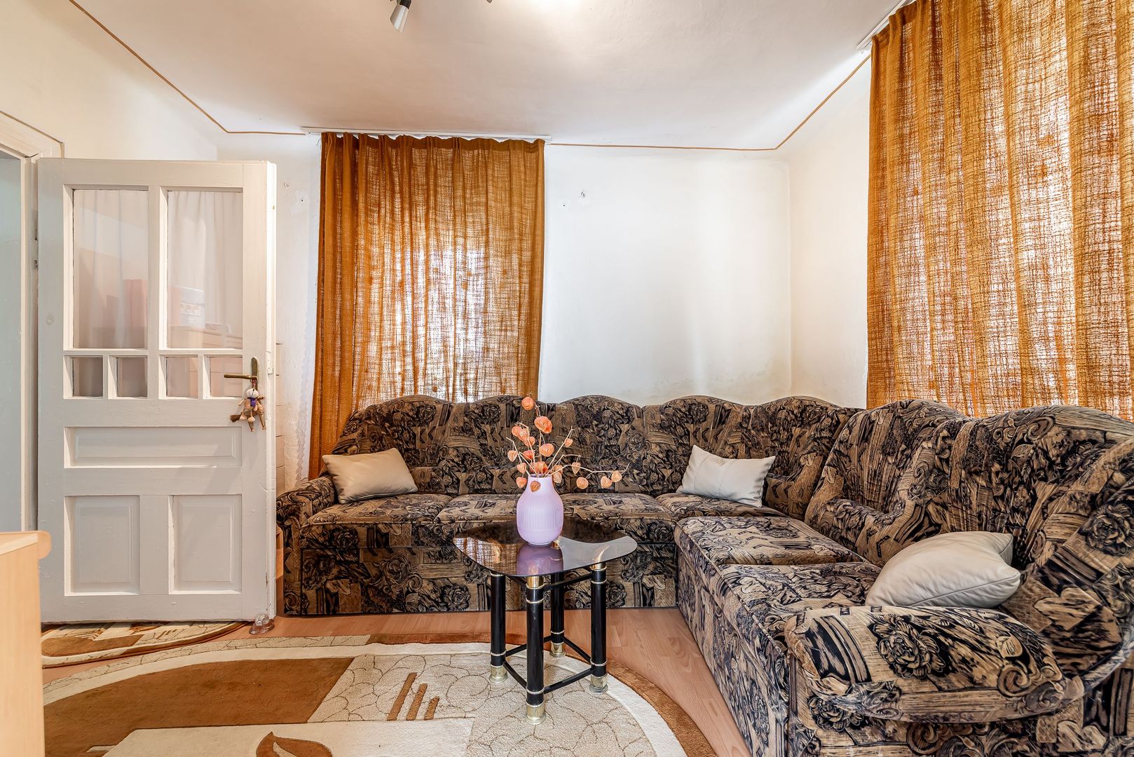 REZERVAT!Casă cu teren 846 mp Micalaca, Strada Lipovei. - Poză 4