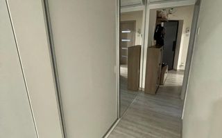 Vanzare apartament 3 camere in Titan, 5 minute metrou Grigorescu, renovat total - Poză 4