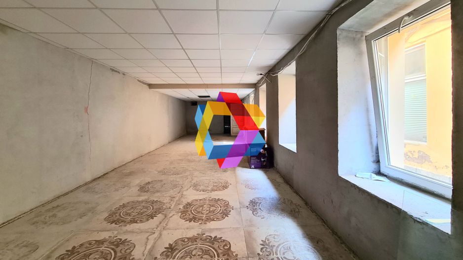 Spatiu comercial de închiriat Brasov  - 80 mp  # plus-imo.ro - Poză 1