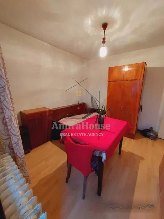 Apartament 2 camere decomandat, etaj 2, str Aurel Vlaicu - Poză 7