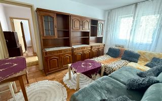 APARTAMENT 4 CAMERE - Poză 1