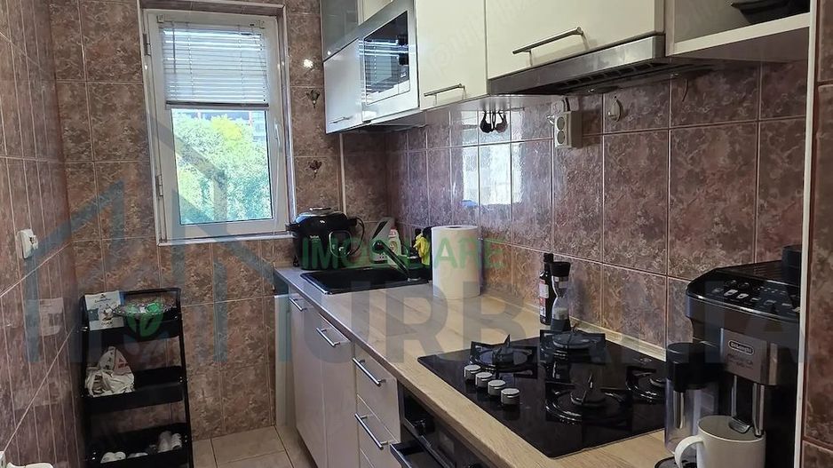 Apartament 2 camere decomandat, Bulevardul Păcurari, Iași – 39 mp, etaj 4/10 - Poză 2