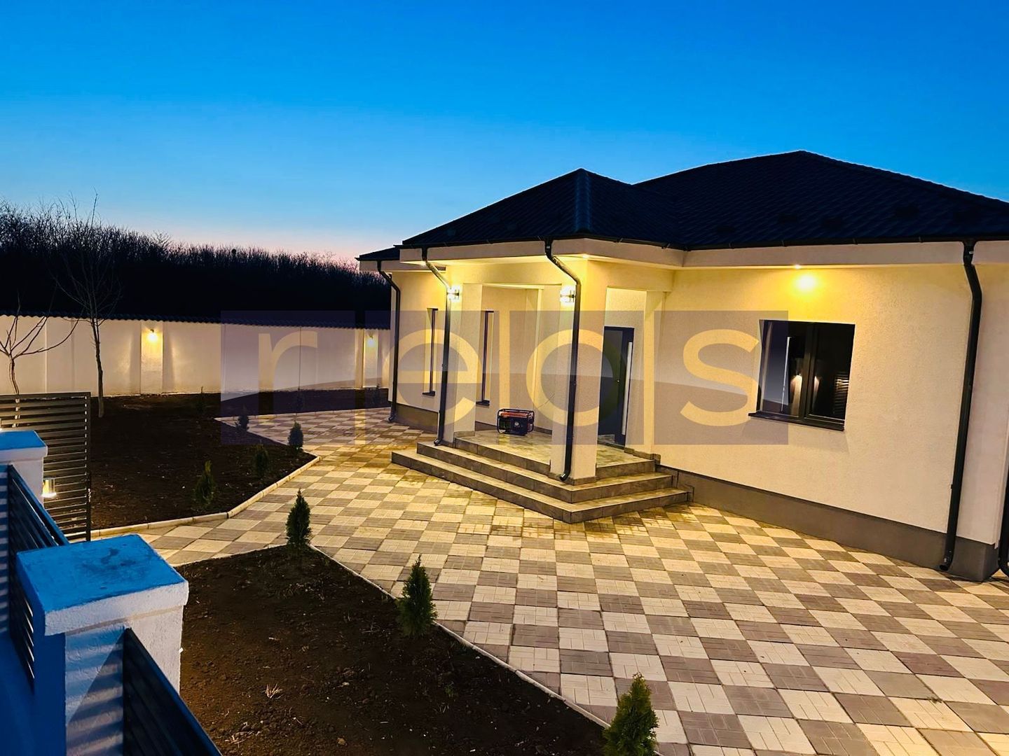 CASA DE VANZARE | PARTER 4 CAMERE | TARTASESTI - Poză 2