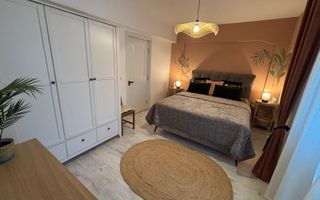 Apartament 4 camere, LUX, Capat CUG- 650 EURO - Poză 3