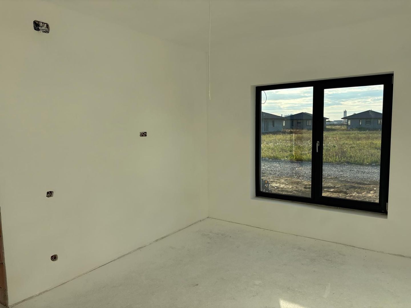 Casa Santandrei, 167 000 E (neg). Comision 0. - Poză 13