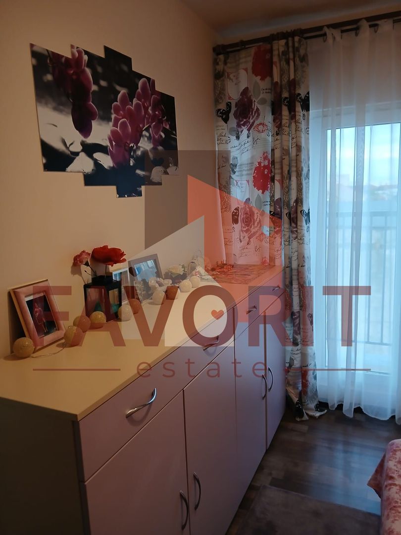 2 camere, semidecomandat | etaj 5 | centrala proprie | 2 balcoane | zona buna - Poză 7