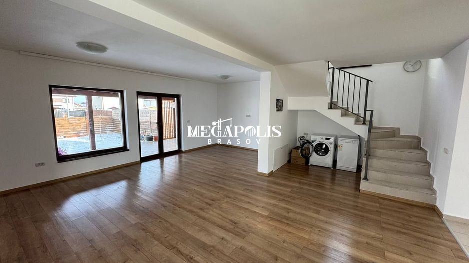 Casă spațioasă de închiriat, 4 camere – Brasov  Cartier Izvor - Poză 2