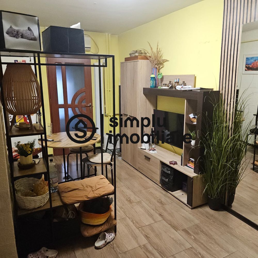 2 decomandate, parter, balcon, Sarari - 106 000 Euro - Poză 3