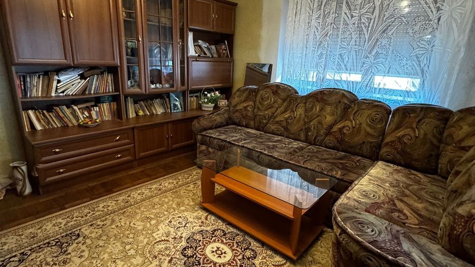 Casa individuala cu 5 camere de vanzare in Cugir - Poză 1