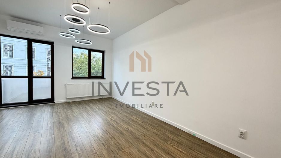 Apartament cu 2 camere, zona Centrala ! - Poză 1