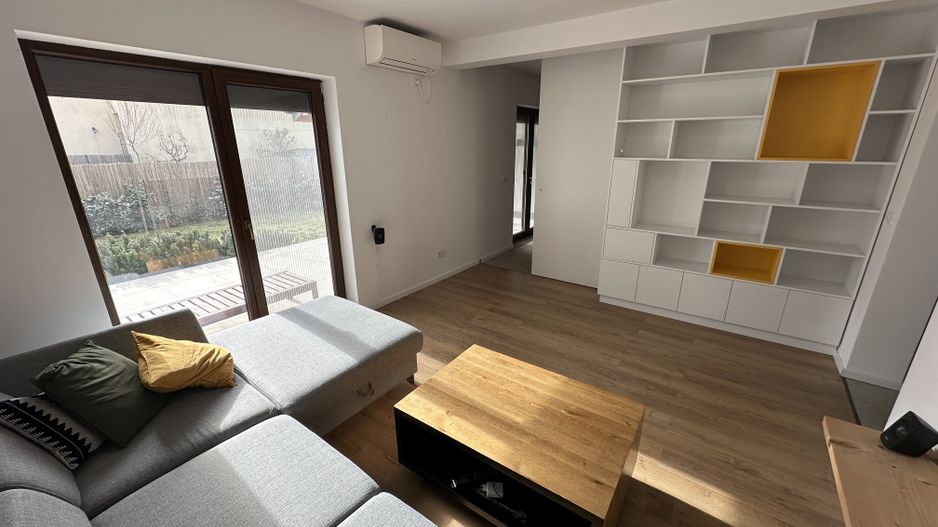 Casa deosebita intr-un cartier privat cu bariera - Poză 2