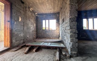 Casă P+1 la roșu, locul tău de refugiu în natura - Suduleni, Izvoare - Poză 4