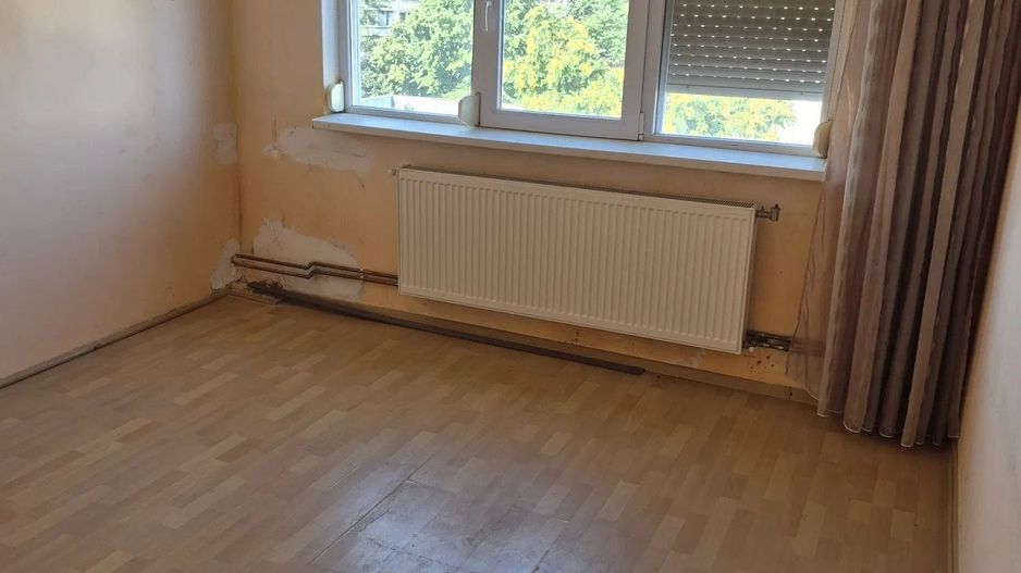 Apartament 3 camere | 55 mp | Centrală proprie | Piața Doina | - Poză 1