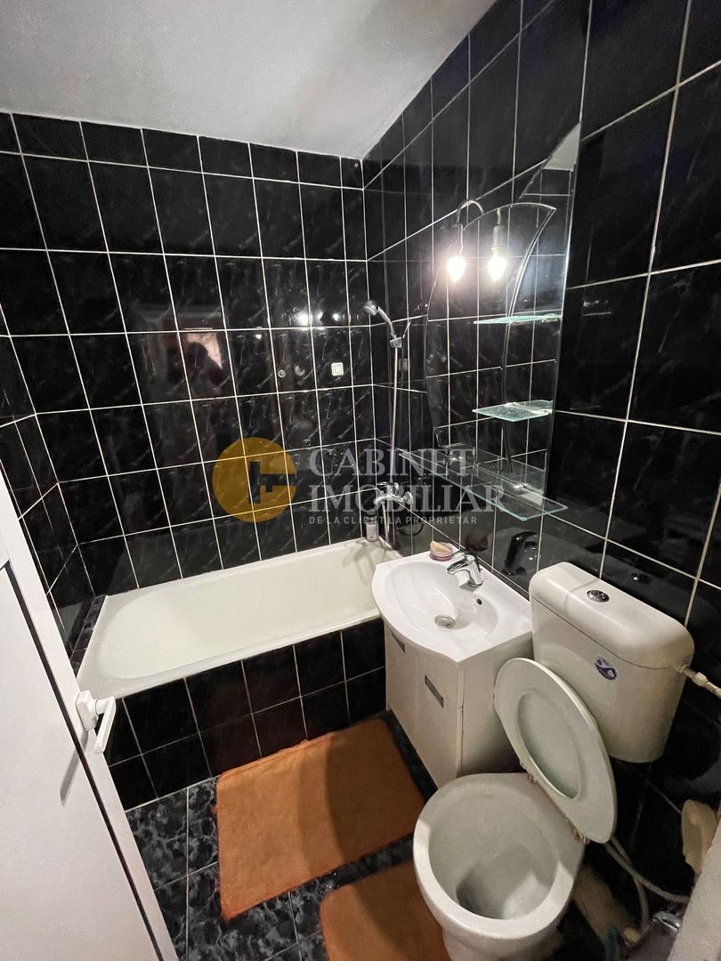 Apartament cu 2 Camere Decomandat - Zona Alexandru Cel Bun - Poză 7