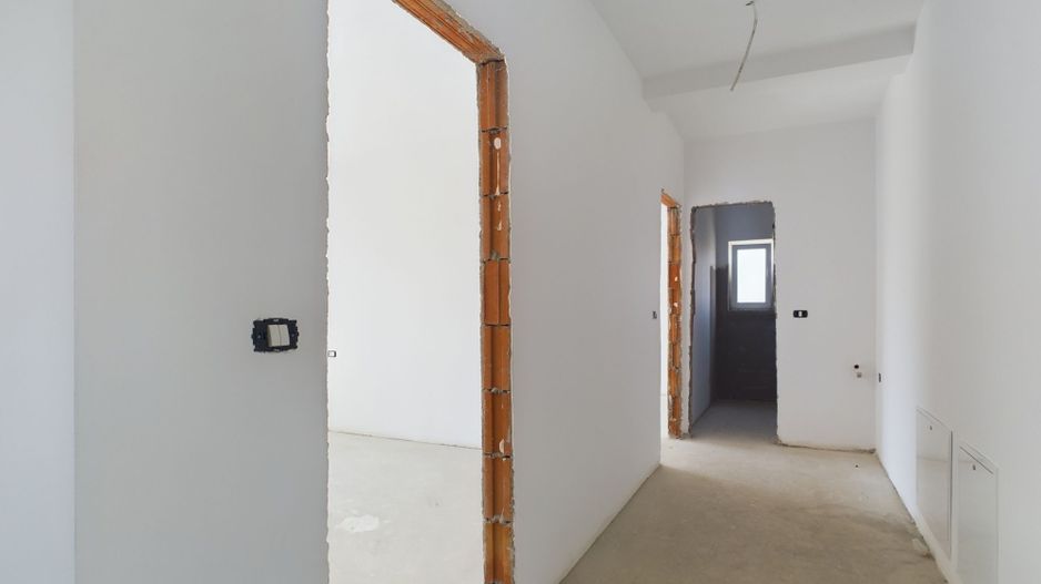 Apartament cu 3 camere, zona Torontalului - Poză 4