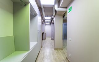 Chirie, oficiu 157 mp, strada București, Centru - Poză 27
