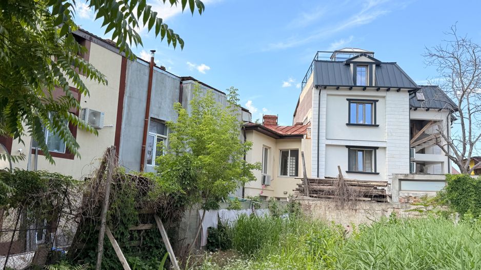 APARTAMENT 67 mp UTILI , 3 CAMERE DECOMANDATE -ZONA CENTRALA - Poză 2