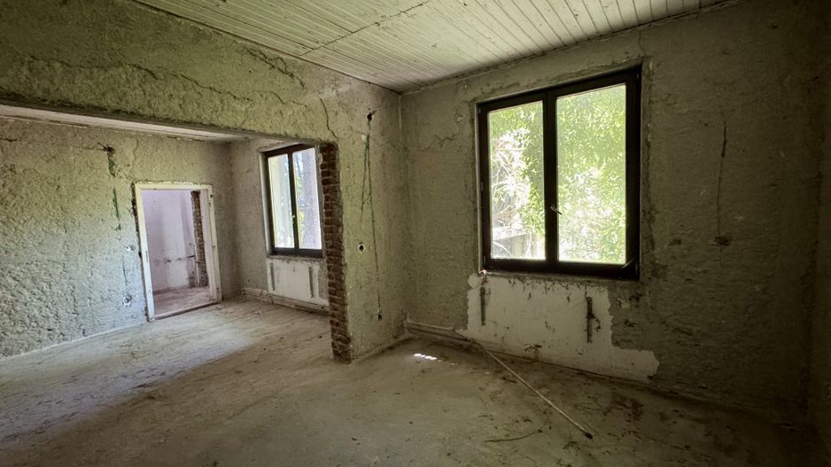 OPORTUNITATE RARA - imobil central, multifunctional, curte PROPRIE - Poză 33