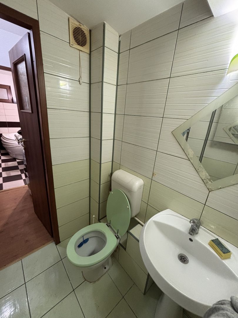 Apartament 3 camere – Bulevardul Dunarea, stradal, etaj 3, decomandat - Poză 4