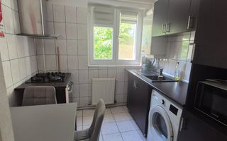 Apartament de vânzare 3 camere-Vitan lânga București Mall - Poză 5