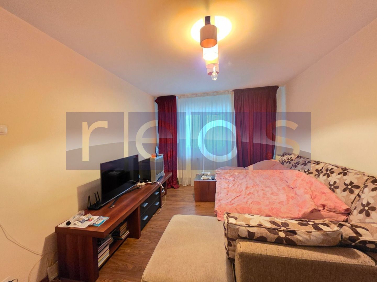 VANZARE 4 CAMERE DECOMANDAT -CRANGASI - Poză 8