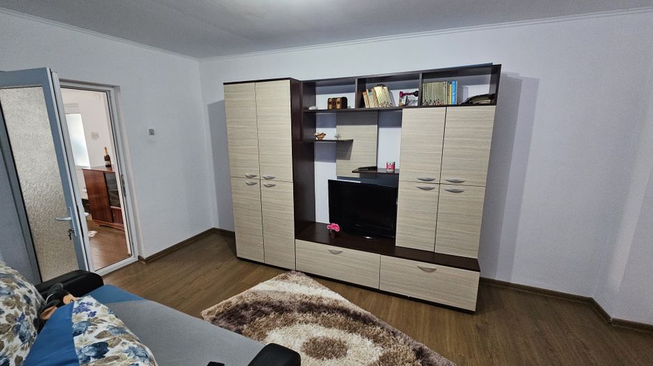 Casa 127mp mobilata/utilata+ anexa+garaj+beci+teren intravilan 1233 mp - Poză 6