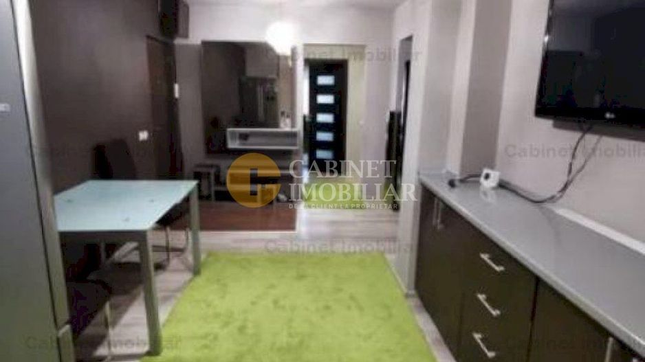 3 CAMERE DECOMANDAT - BLOC DIN 1982 - ETAJ 1 - CENTRU - Poză 4