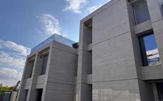 Vilă Spațioasă cu grădină privată în Nordul Capitalei. - Poză 2