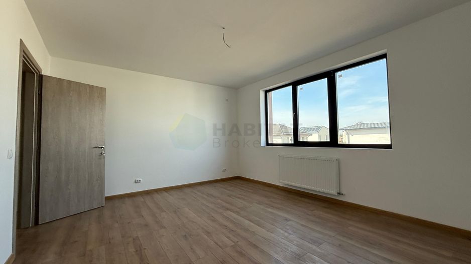 Casă modernă 2025 | Tunari – spațiu generos și localizare excelentă - Poză 14