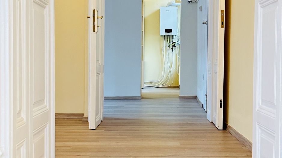 Spațiu Birouri de Închiriat cu Vedere Minunată în P-ta Unirii, Com 0% - Poză 10