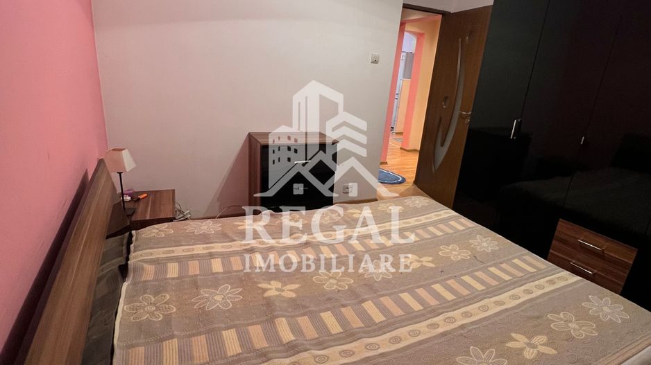 Apartament de inchiriat cu 3 camere. Zona Micro 5/1 (B-dul Traian) - Poză 4