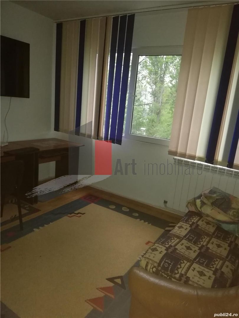 Vânzare apartament semidecomandat 4 camere cu centrală Bd. Obregia - Poză 10