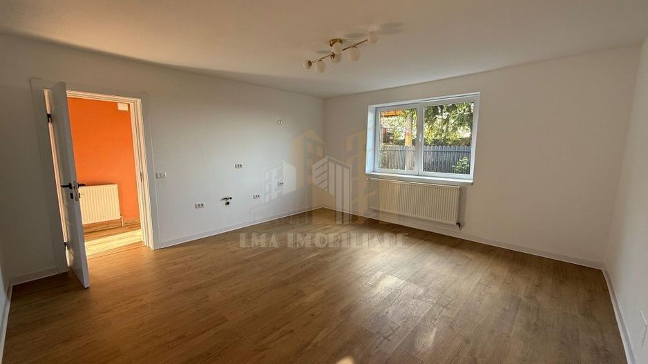 Apartament 2 camere semidecomandat Brasovul vechi - Poză 11
