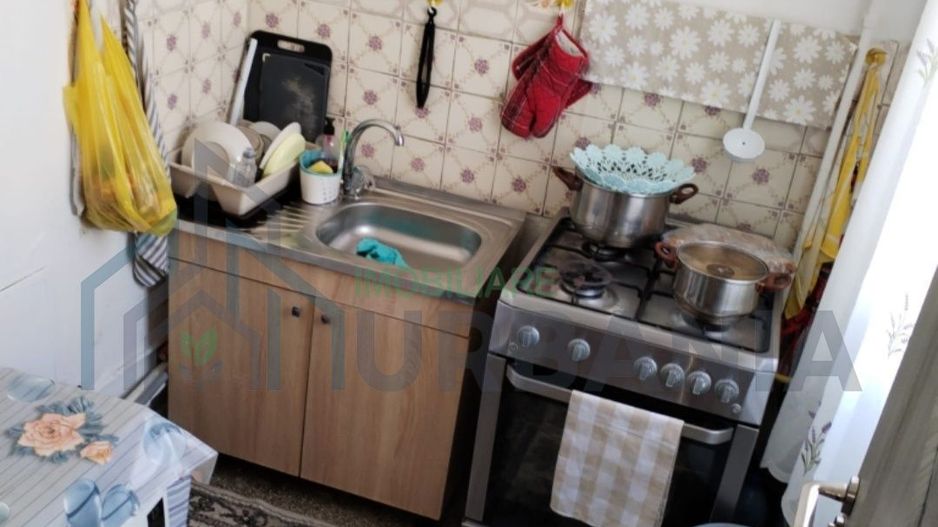 Apartament 3 camere, Tătărași, etaj 2/4 - Poză 6