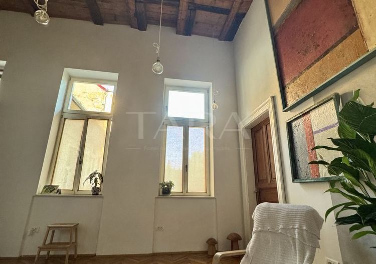 Apartament deosebit în centrul Clujului. Parcare in Curte. - Poză 4