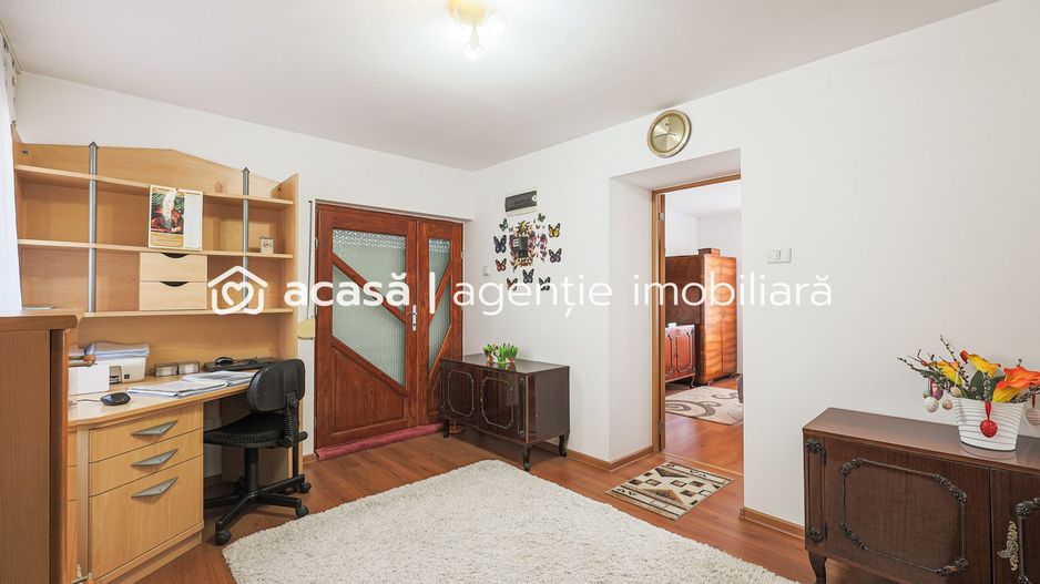 Preț redus! Casă în localitatea Turnu - Poză 5