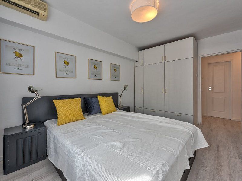 Apartament superb de 3 camere zona Universitate - Poză 3