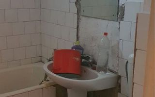 BRASADAS vinde ap 3 cam etaj 4/4 in Micro 16. - Poză 8