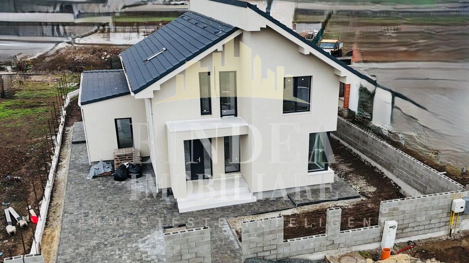 Casa individuala P+ M Giarmata- cartier case noi - Poză 1